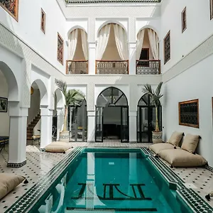2* ゲストハウス Riad Nayanour